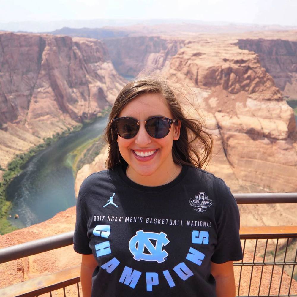 Meet your Posher, Lissette